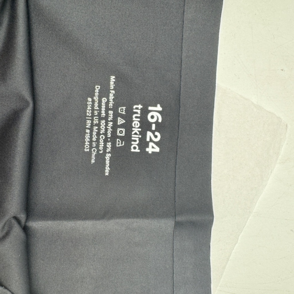 2 Pair Seamless Stretch Mid Waist Brief 16-24 1 Black 1 Tan - Picture 4 of 8